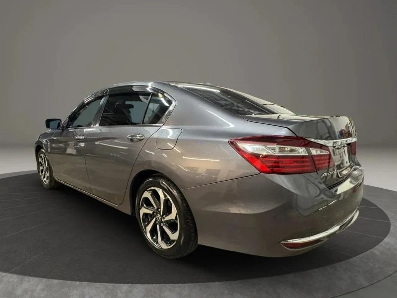 2016 Honda Accord 9th Gen - Image 7 of 12