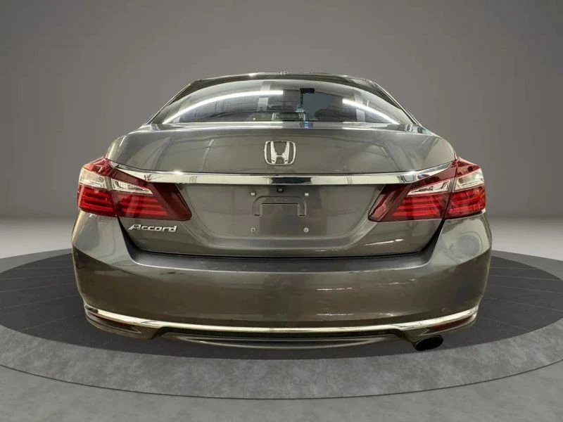 2016 Honda Accord 9th Gen - Image 4 of 12