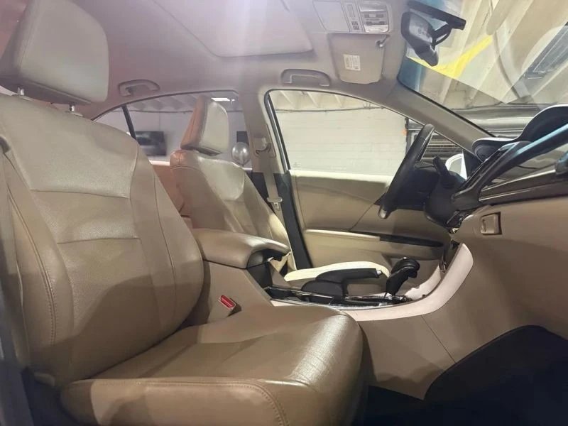 2016 Honda Accord 9th Gen - Image 10 of 12