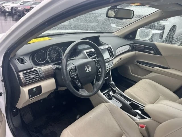 2016 Honda Accord 9th Gen - Image 7 of 9