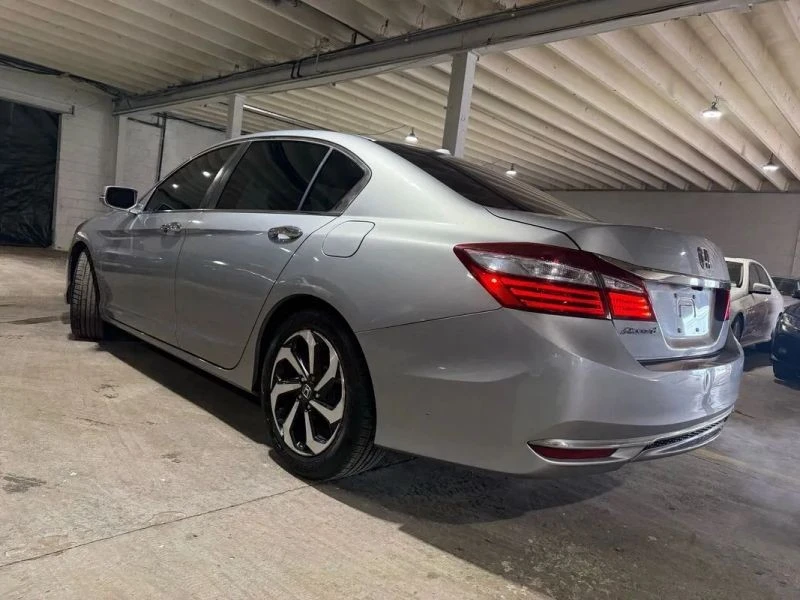 2016 Honda Accord 9th Gen - Image 3 of 12