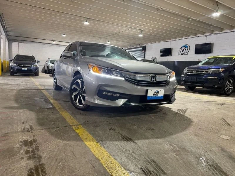2016 Honda Accord 9th Gen - Image 6 of 12