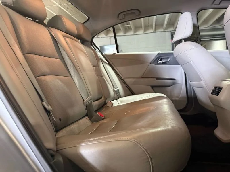 2016 Honda Accord 9th Gen - Image 10 of 12