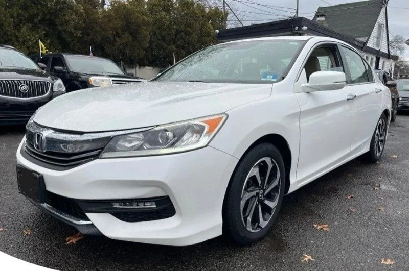 2016 Honda Accord 9th Gen - Image 2 of 12