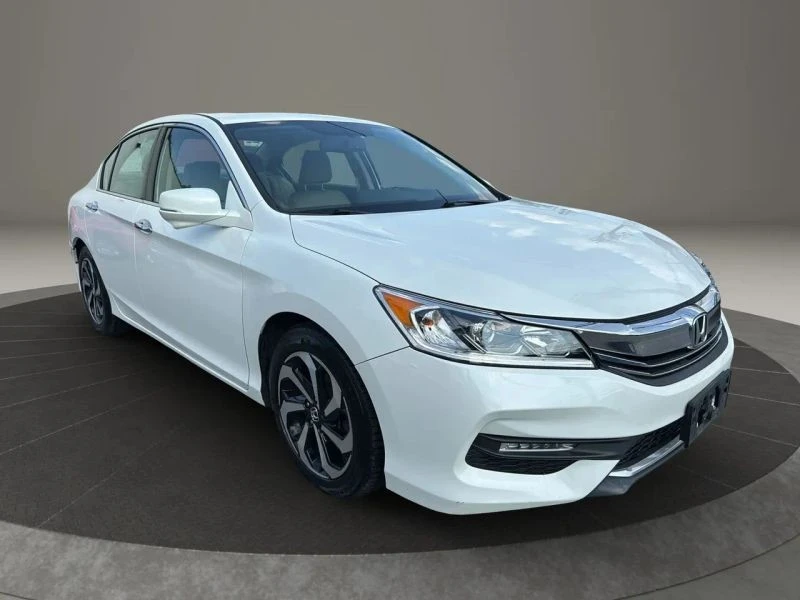 2016 Honda Accord 9th Gen - Image 3 of 12