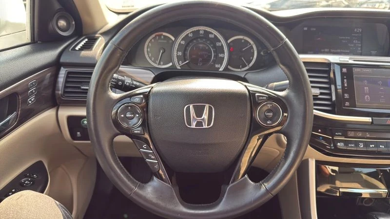 2016 Honda Accord 9th Gen - Image 10 of 12