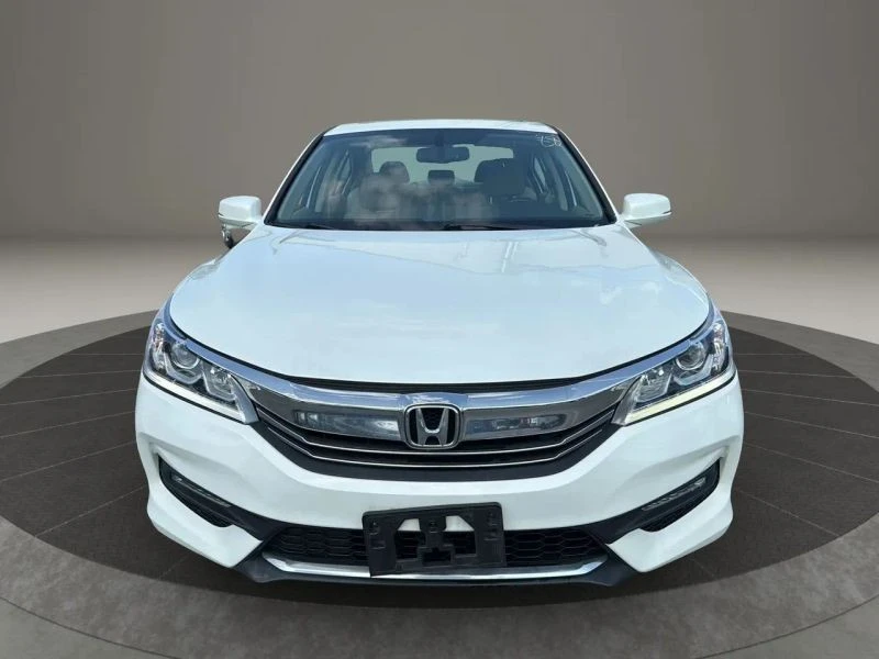 2016 Honda Accord 9th Gen - Image 2 of 12