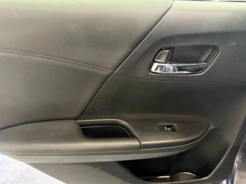 2016 Honda Accord 9th Gen - Image 10 of 12
