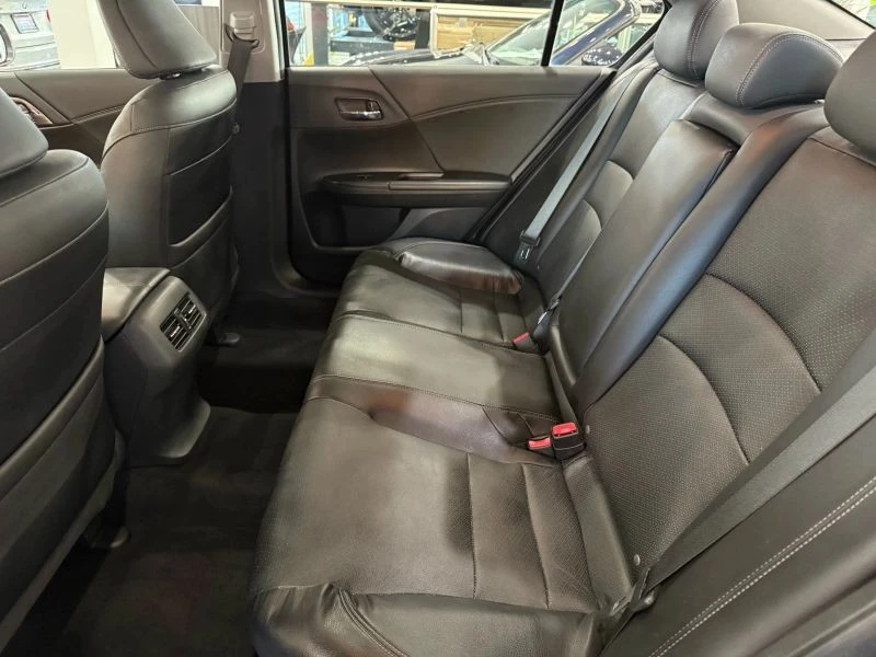 2016 Honda Accord 9th Gen - Image 11 of 12