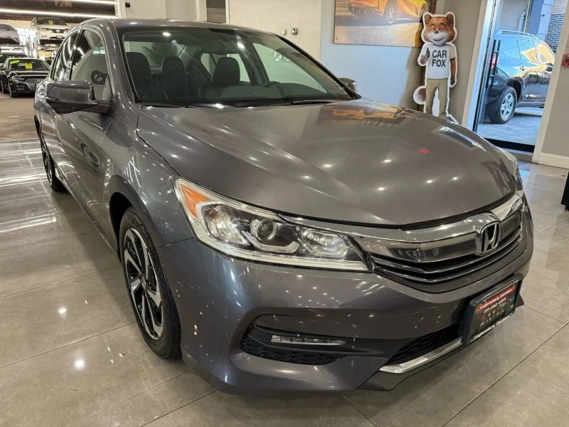 2016 Honda Accord 9th Gen - Image 6 of 12