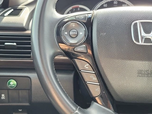 2016 Honda Accord 9th Gen - Image 19 of 21