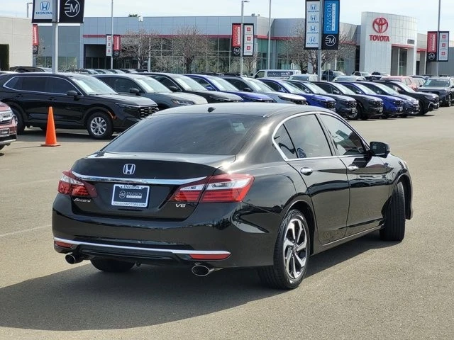 2016 Honda Accord 9th Gen - Image 5 of 21