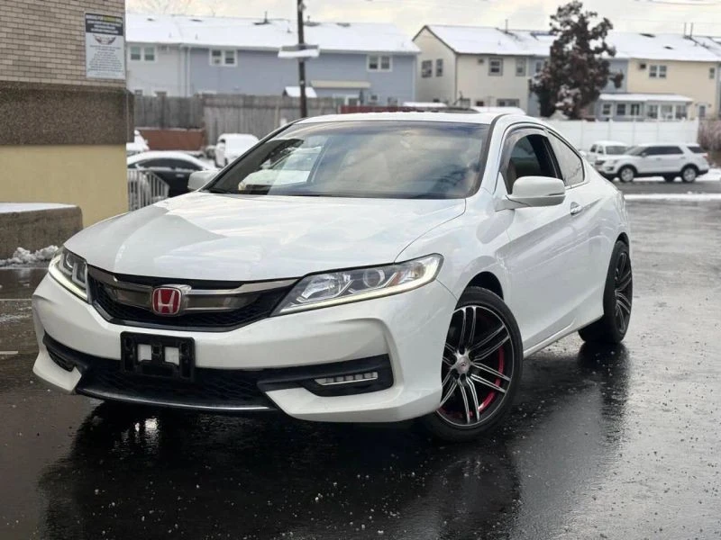 2016 Honda Accord 9th Gen - Image 2 of 12
