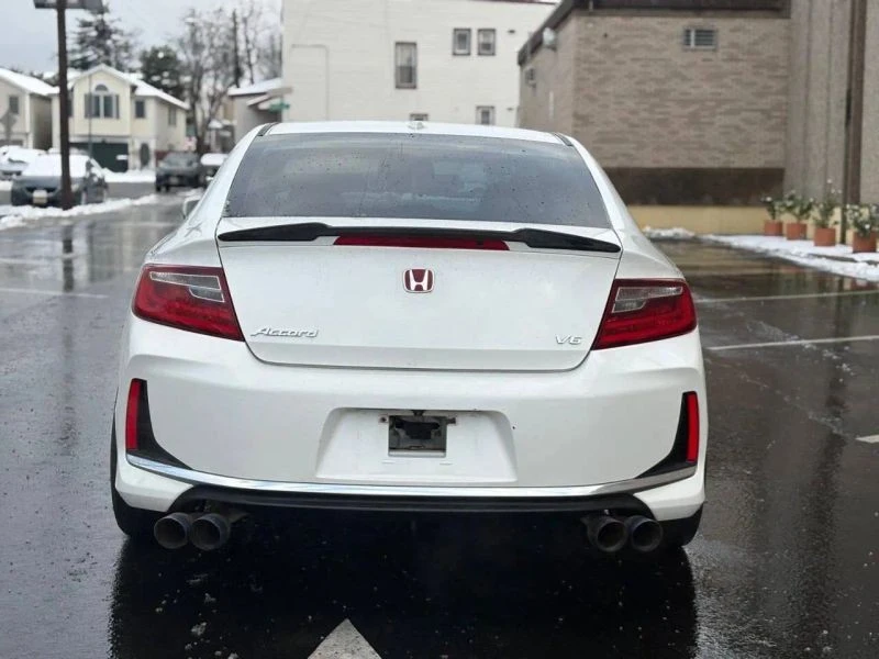 2016 Honda Accord 9th Gen - Image 4 of 12