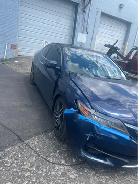 2016 Honda Accord 9th Gen - Image 2 of 9