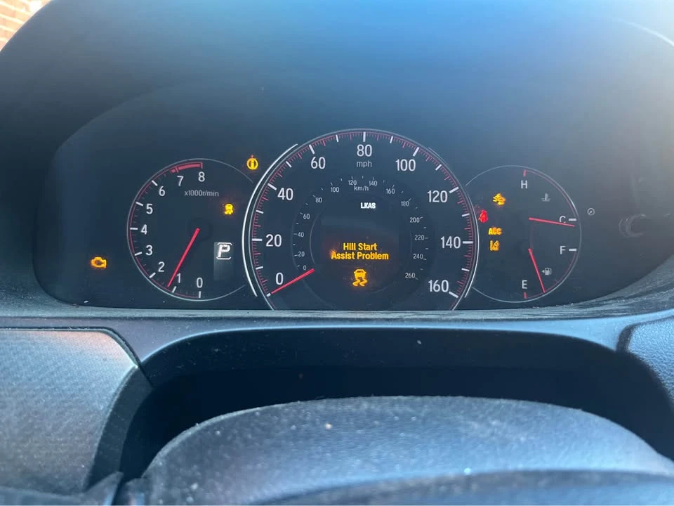 2016 Honda Accord 9th Gen - Image 6 of 9