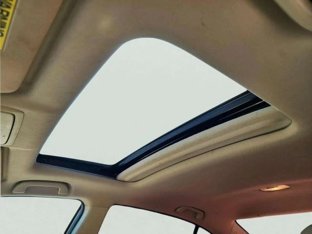 2016 Honda Accord 9th Gen - Image 16 of 21