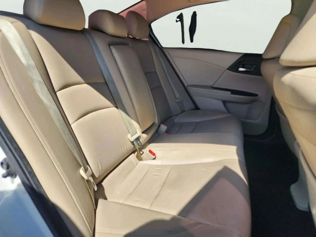 2016 Honda Accord 9th Gen - Image 12 of 21