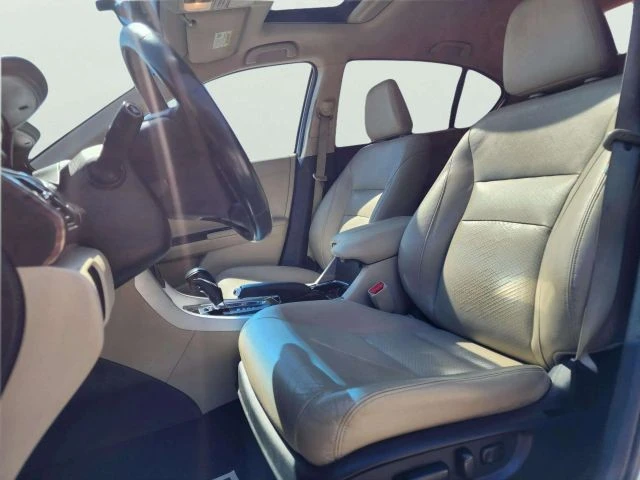 2016 Honda Accord 9th Gen - Image 9 of 21