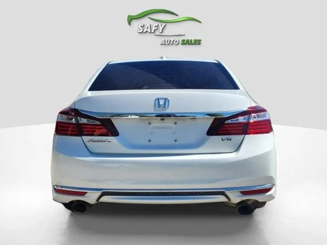 2016 Honda Accord 9th Gen - Image 5 of 21
