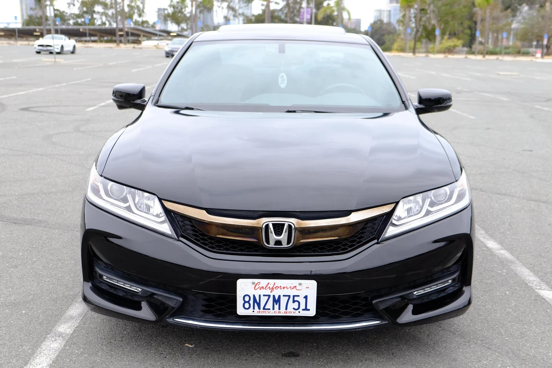 2016 Honda Accord 9th Gen - Image 2 of 5