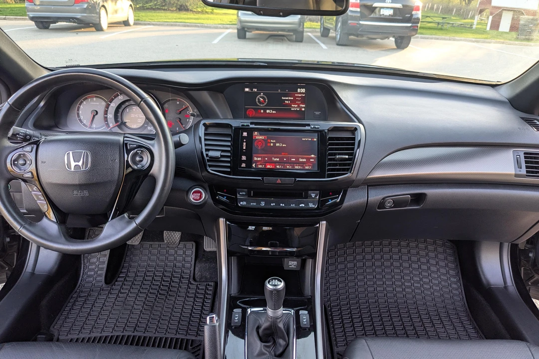 2016 Honda Accord 9th Gen - Image 22 of 31