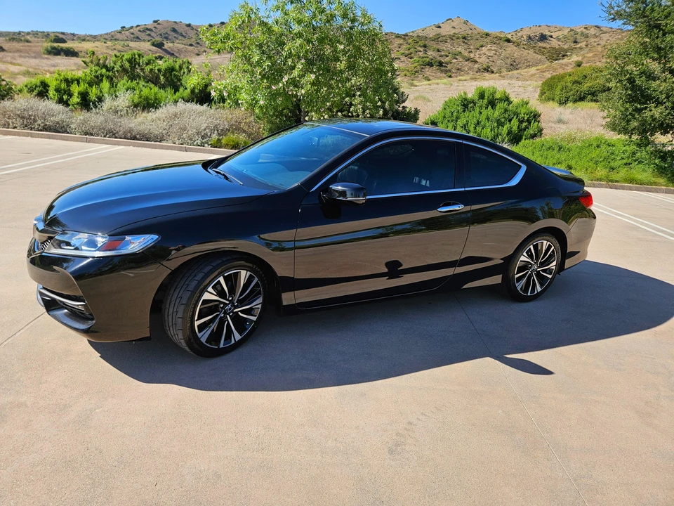 2016 Honda Accord 9th Gen - Image 12 of 31
