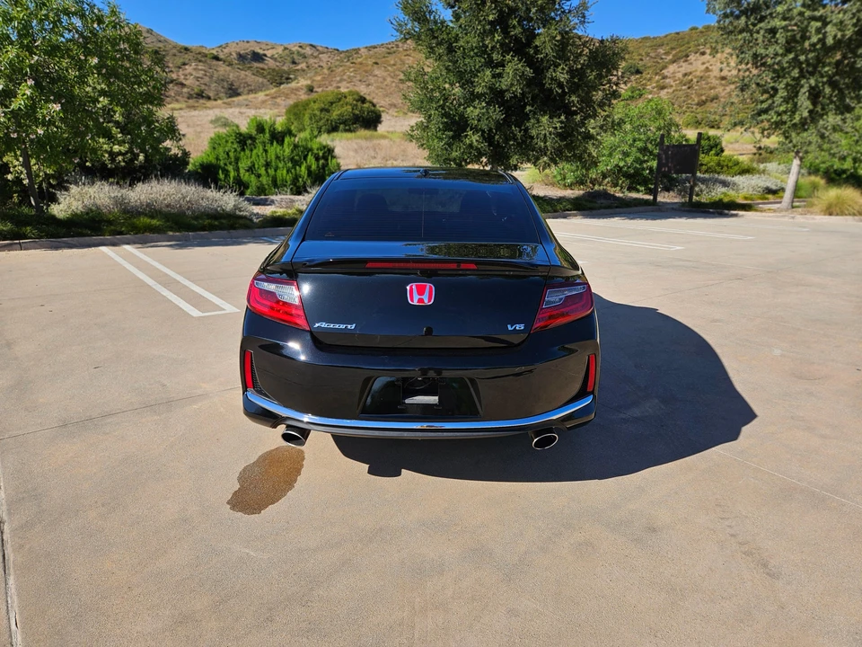 2016 Honda Accord 9th Gen - Image 19 of 31