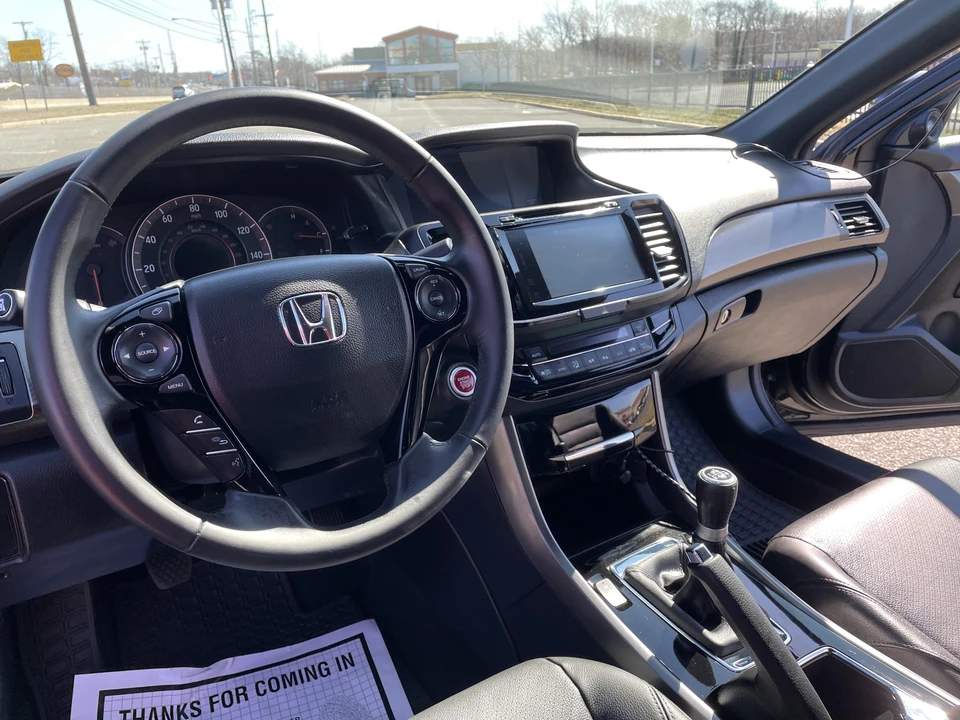 2016 Honda Accord 9th Gen - Image 20 of 31
