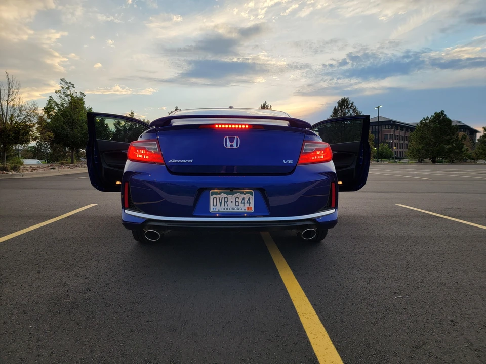 2016 Honda Accord 9th Gen - Image 28 of 31
