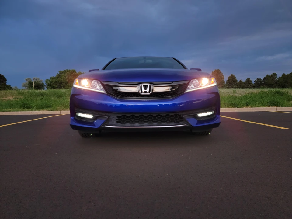 2016 Honda Accord 9th Gen - Image 7 of 31