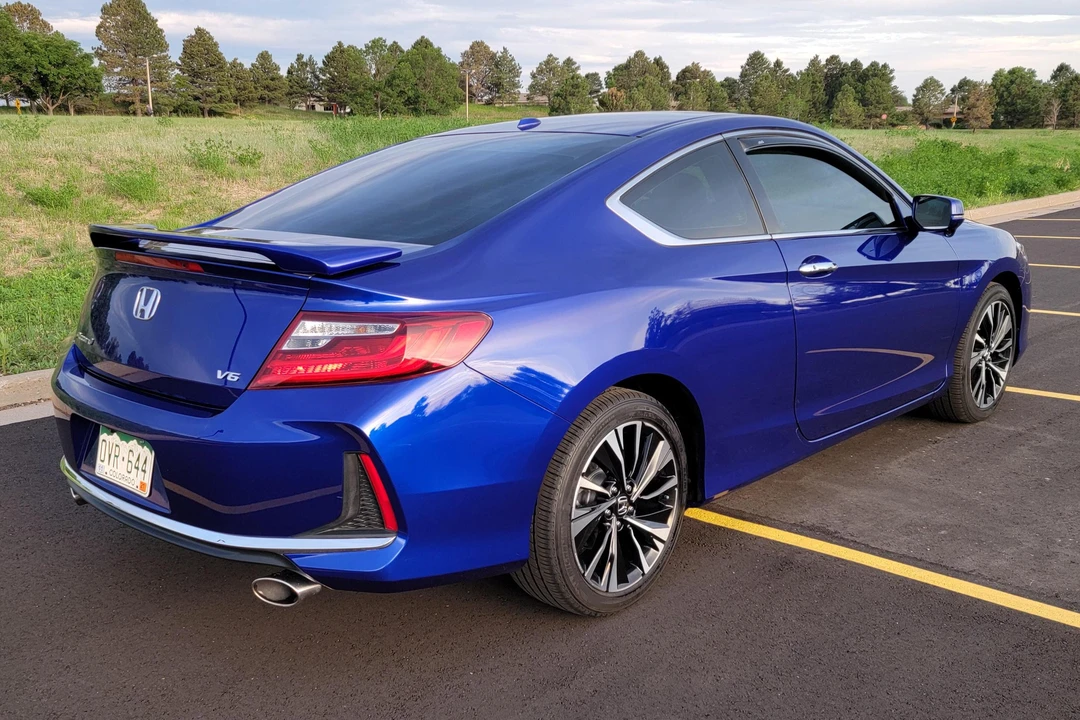 2016 Honda Accord 9th Gen - Image 4 of 31