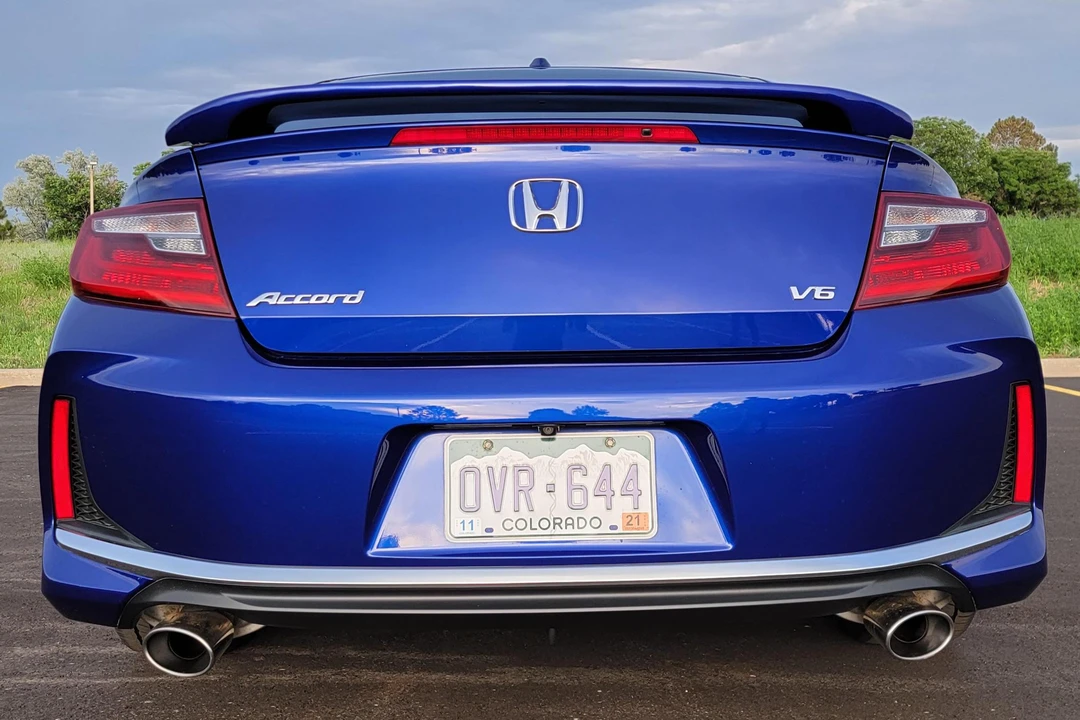2016 Honda Accord 9th Gen - Image 5 of 31