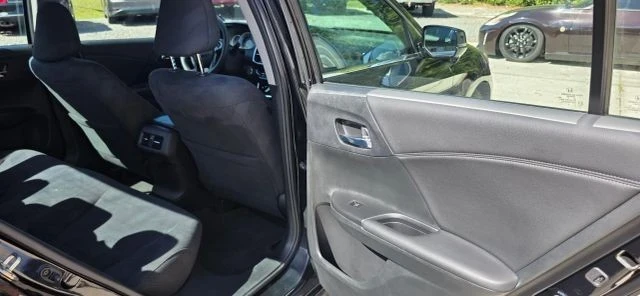 2016 Honda Accord 9th Gen - Image 16 of 19