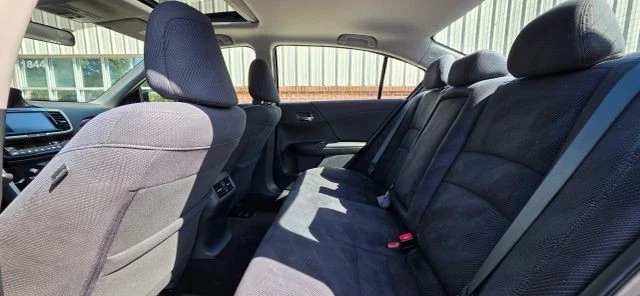 2016 Honda Accord 9th Gen - Image 18 of 19