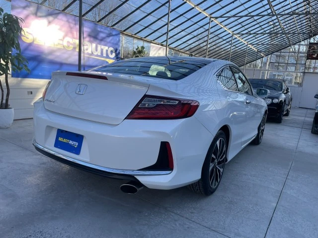 2016 Honda Accord 9th Gen - Image 7 of 21