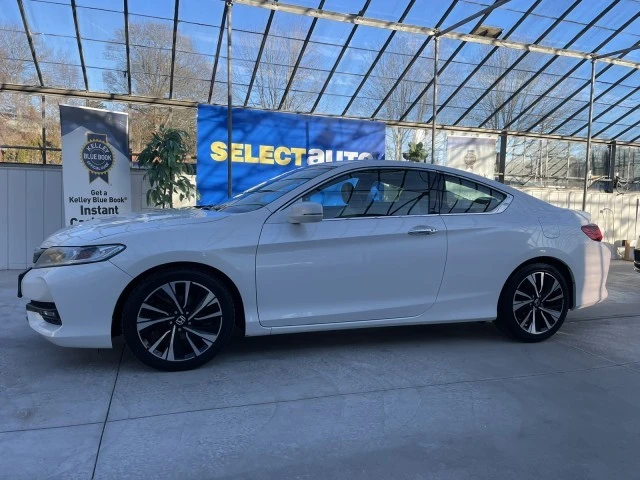2016 Honda Accord 9th Gen - Image 11 of 21