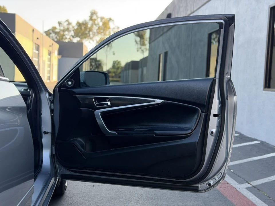 2016 Honda Accord 9th Gen - Image 17 of 26