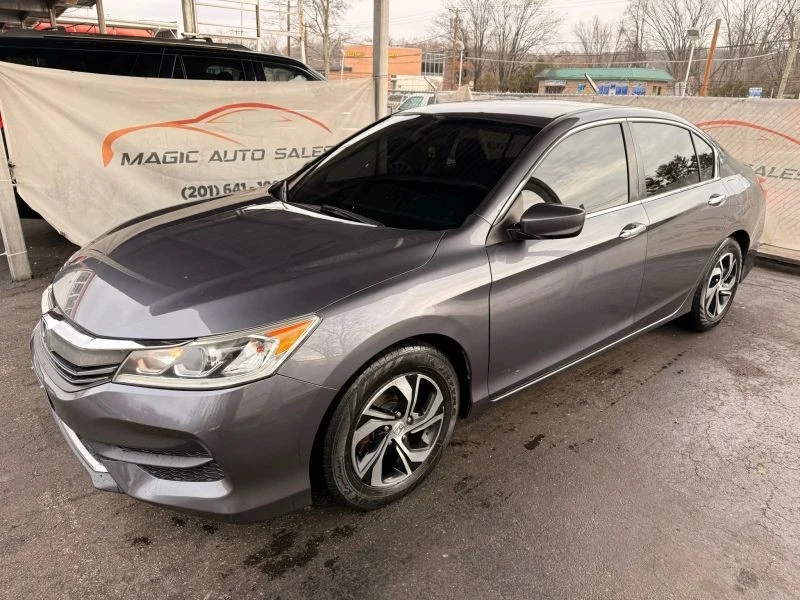 2016 Honda Accord 9th Gen - Image 8 of 12
