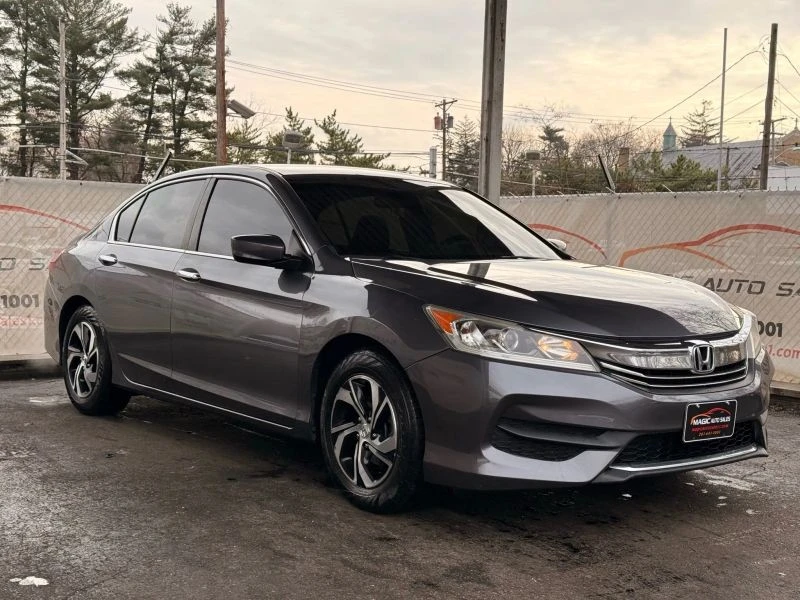 2016 Honda Accord 9th Gen - Image 6 of 12
