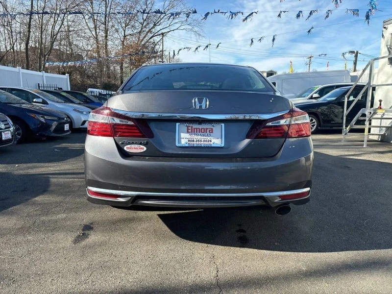 2016 Honda Accord 9th Gen - Image 5 of 12