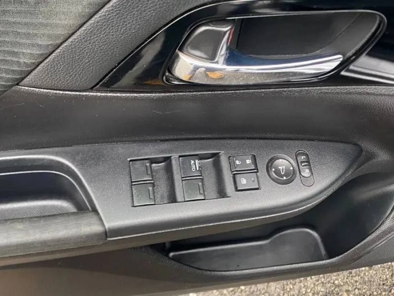 2016 Honda Accord 9th Gen - Image 10 of 12