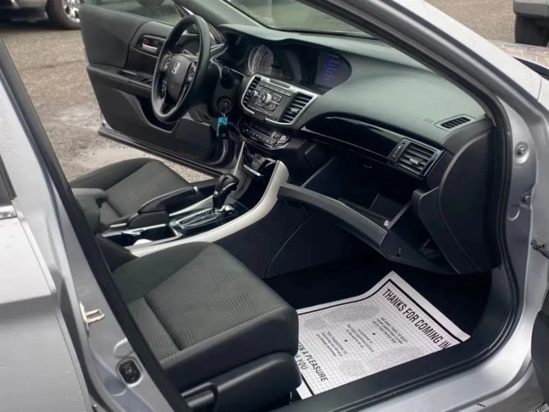 2016 Honda Accord 9th Gen - Image 12 of 12