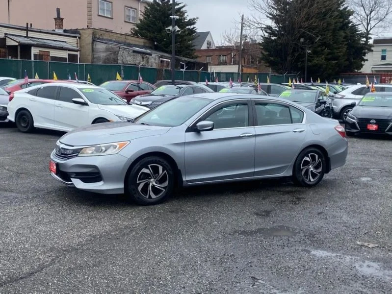2016 Honda Accord 9th Gen - Image 3 of 12