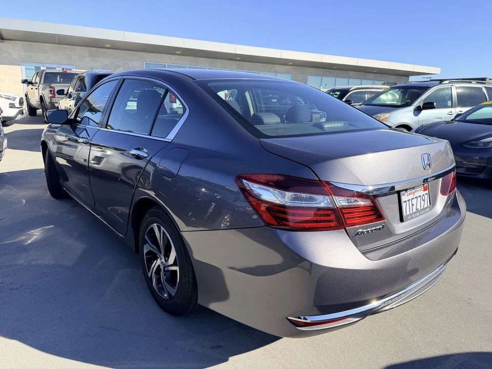 2016 Honda Accord 9th Gen - Image 4 of 6