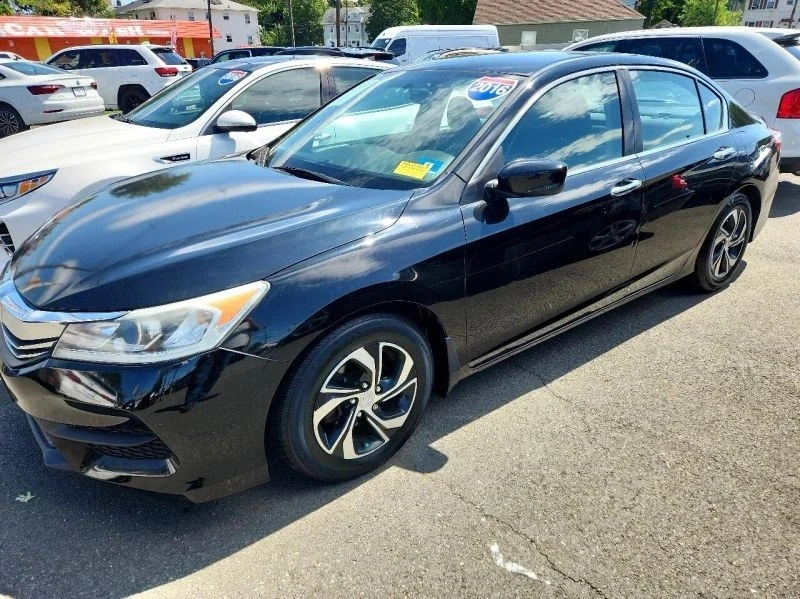 2016 Honda Accord 9th Gen - Image 3 of 12