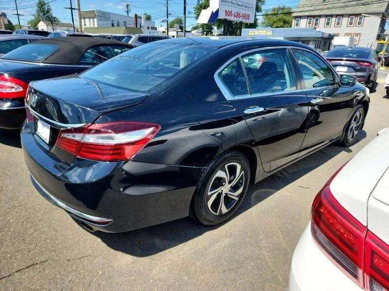 2016 Honda Accord 9th Gen - Image 6 of 12