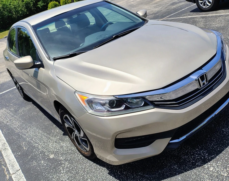 2016 Honda Accord 9th Gen - Image 4 of 11