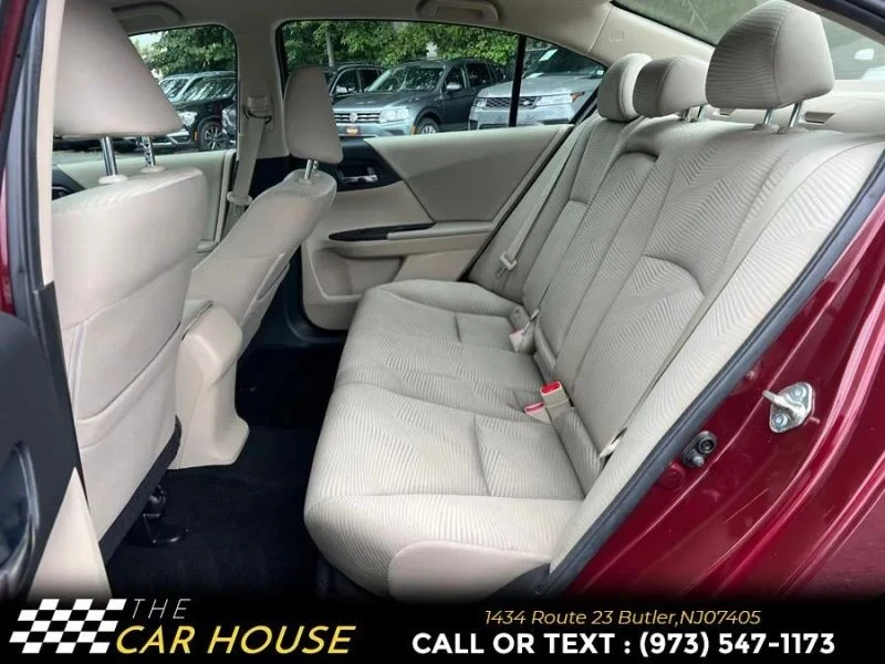 2016 Honda Accord 9th Gen - Image 8 of 12