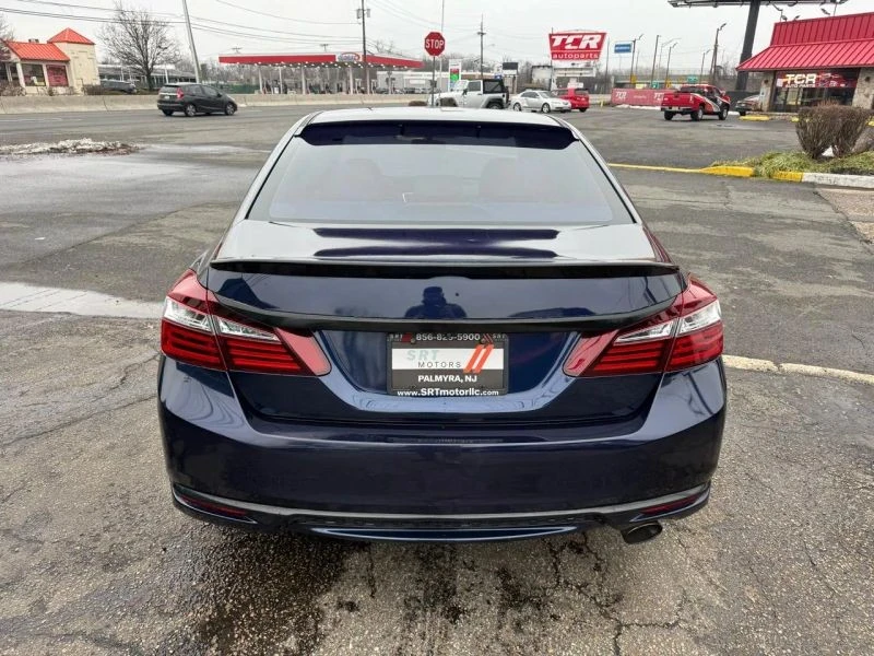 2016 Honda Accord 9th Gen - Image 7 of 12